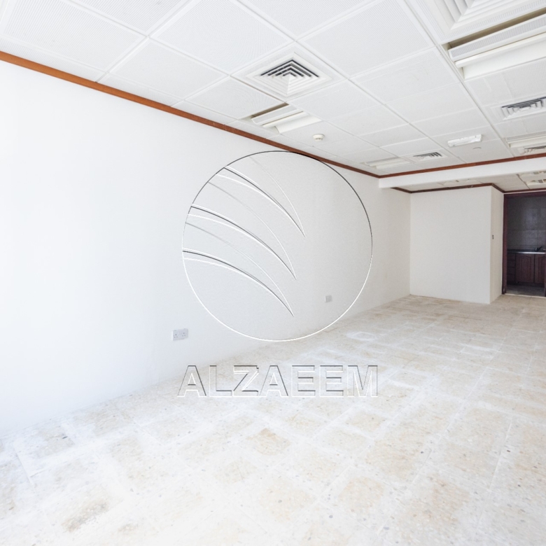 √ Spacious Office Space! 161 SQM| Prime Location √
