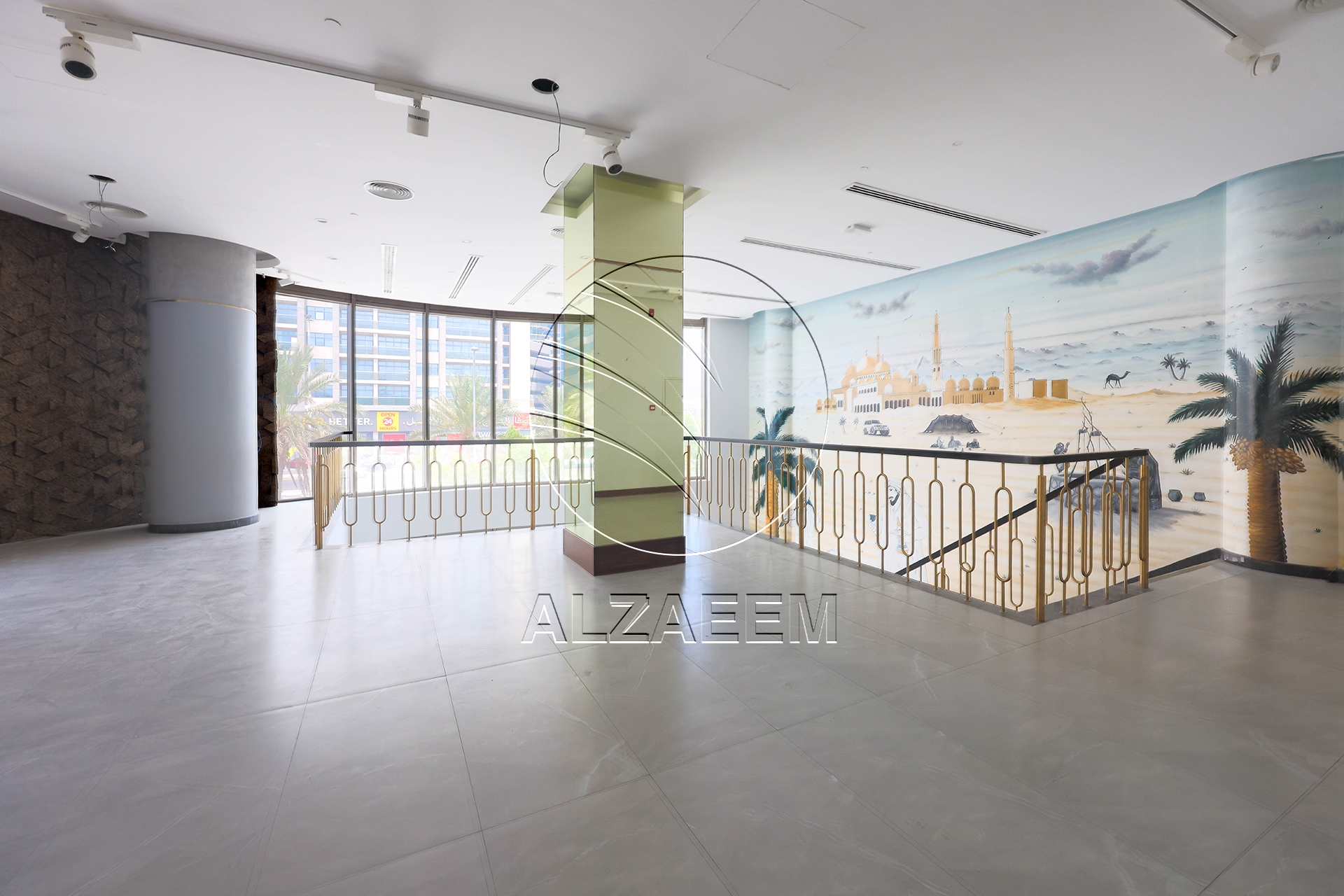 Spacious Retail/Showroom Space in a Prime Location