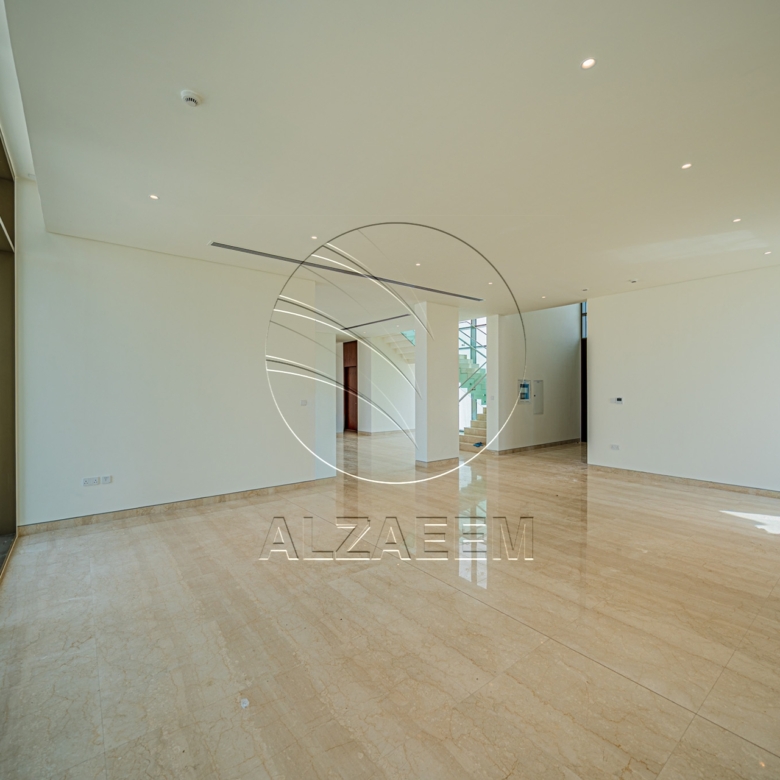 √Corner | Single Row | Big Plot Size | 5BR SELECT√