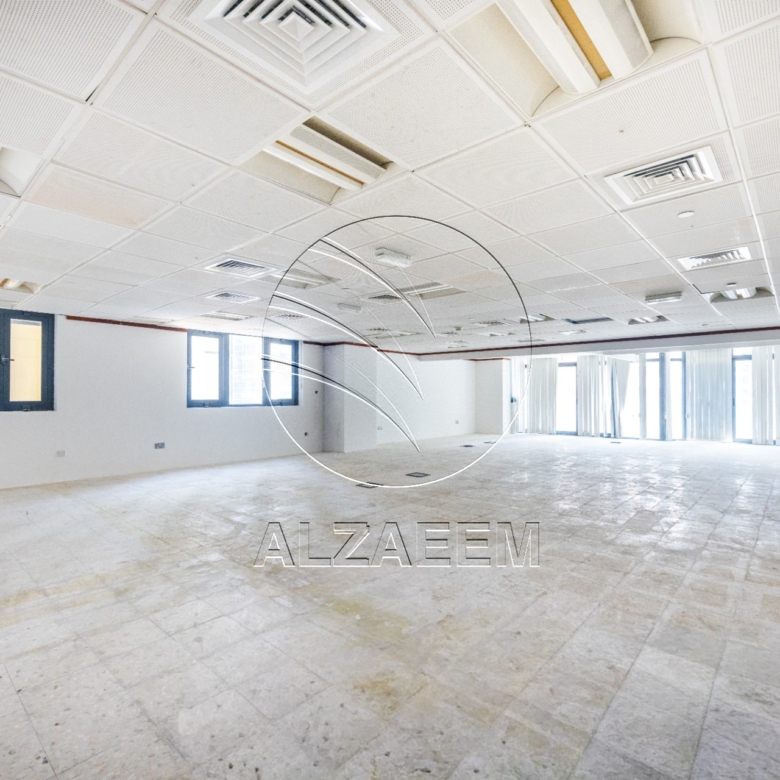 √ Spacious Office Space! 161 SQM| Prime Location √