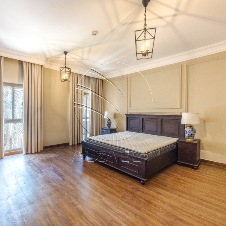 √ VACANT | Prime Location | Spacious 4BR Villa √