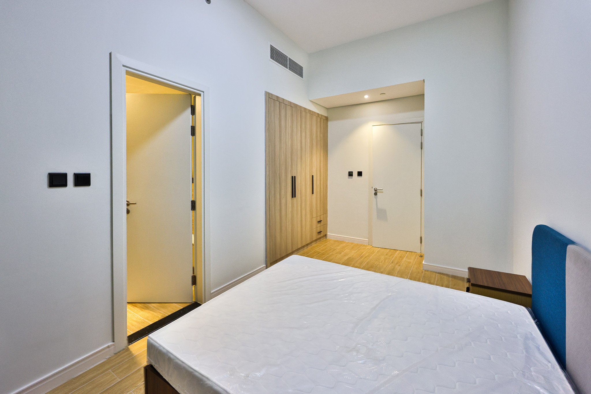 Furnished | 3BR TH | Big Layout | Vacant