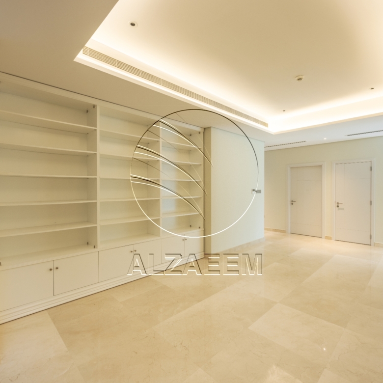 Premium Location | High Ceiling Villa | AL GHAF