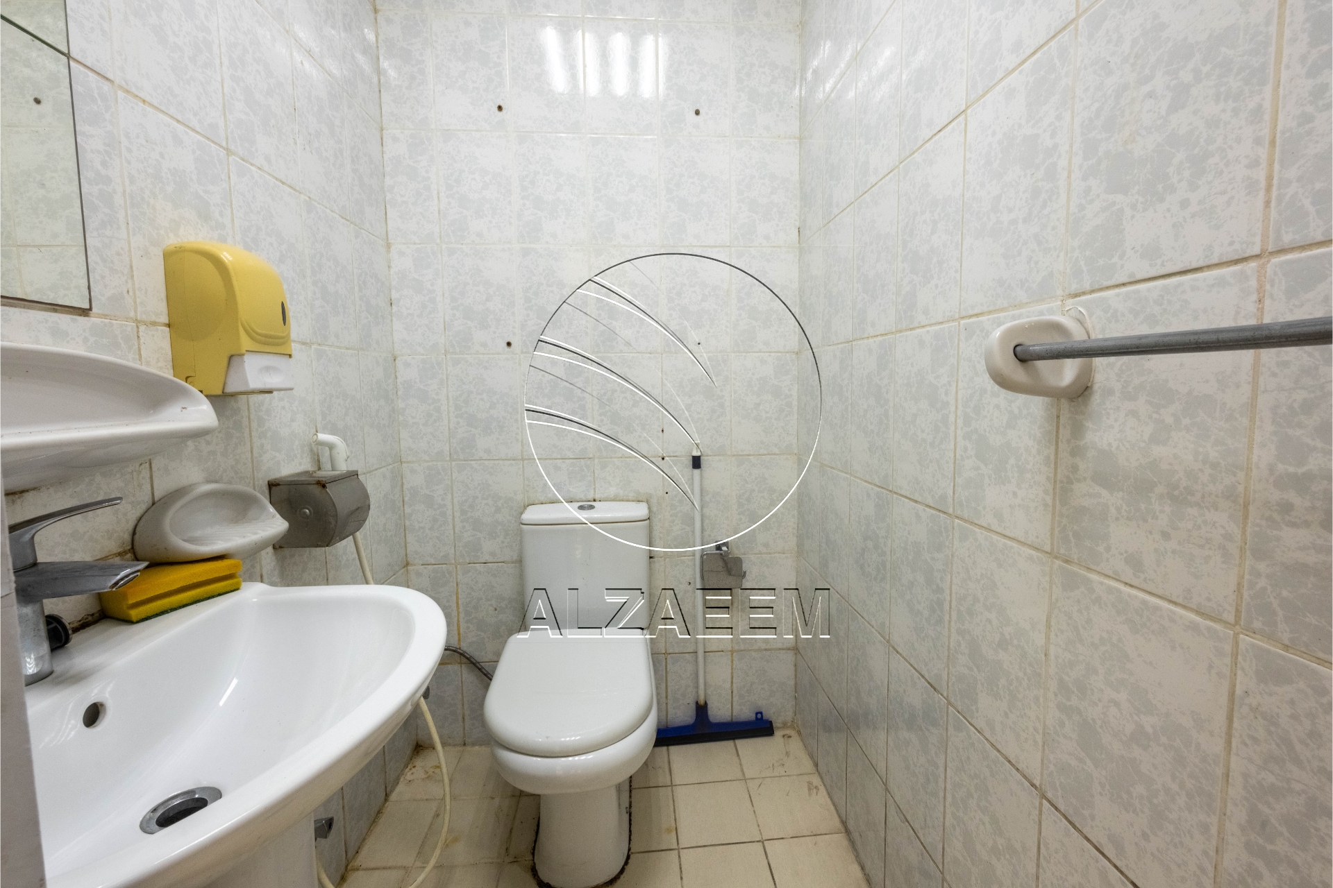 √SHOWROOM | Ideal Space for Retail Business√