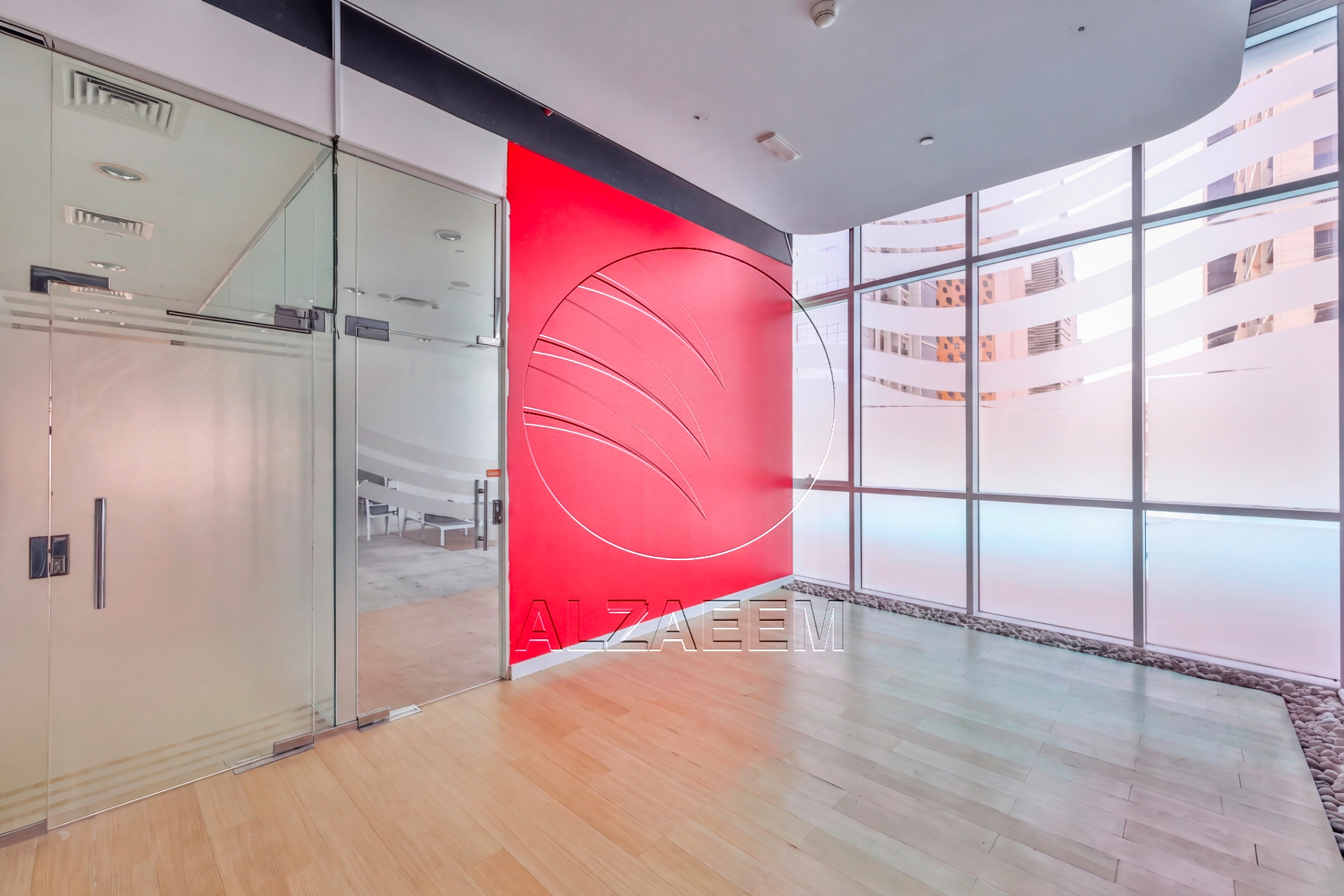 Prime Retail Location | FITTED | High Visibility
