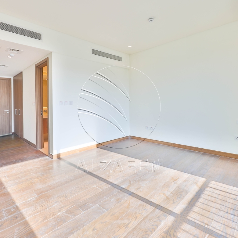 √ Single Row Villa | Golf Course View | VACANT √