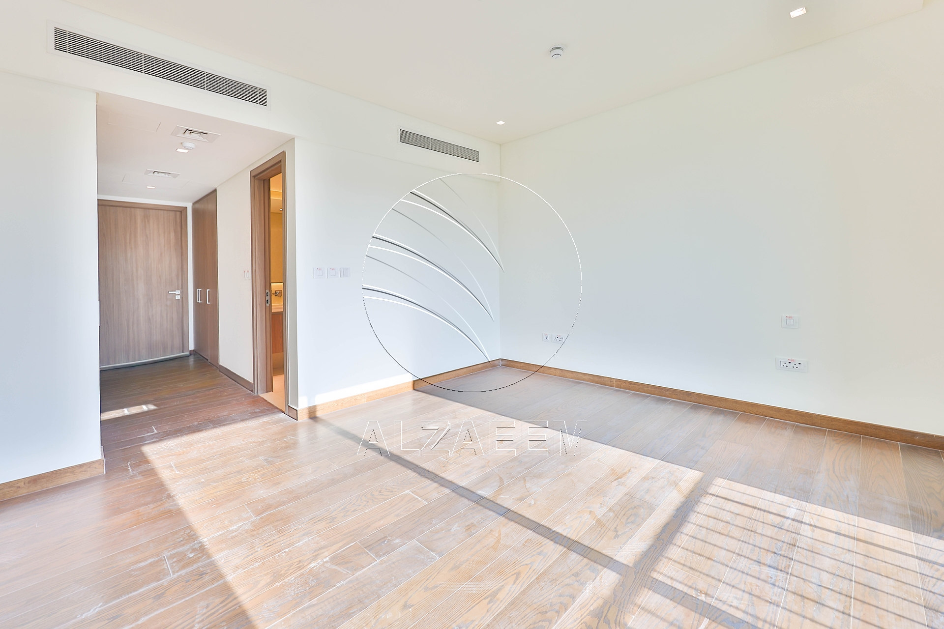 √ Single Row Villa | Golf Course View | VACANT √