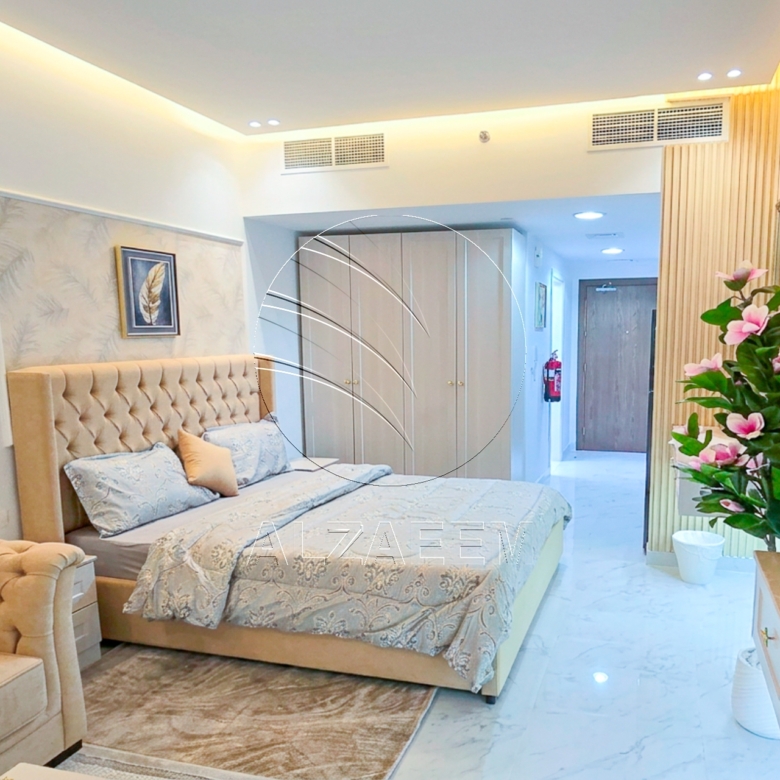 √VACANT | Fully Furnished Studio | Mid Level √