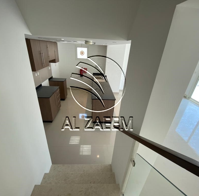 Good Location | Vacant | Private Garden