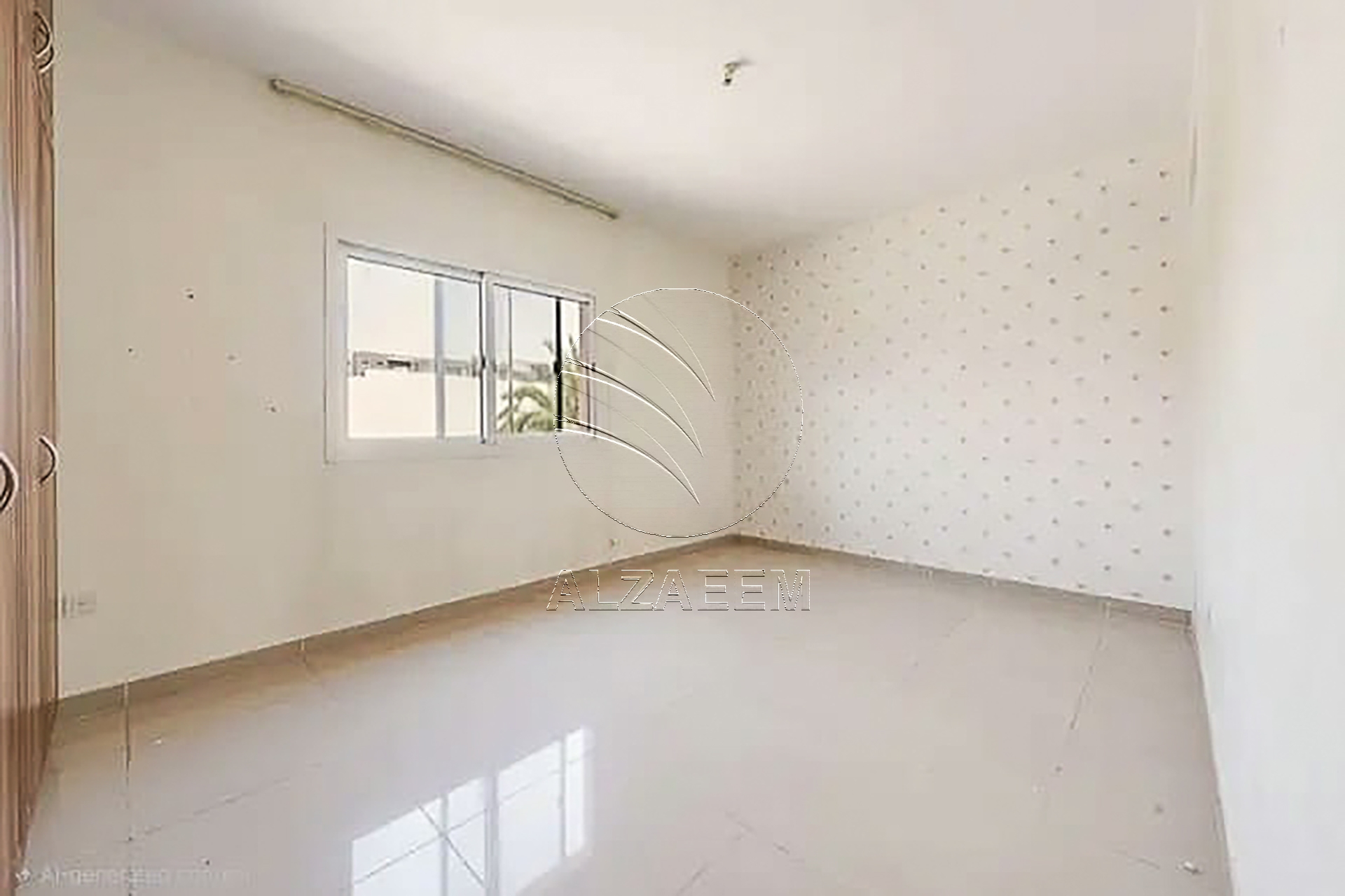 √ Single Row Corner | Private Pool | For End Use √