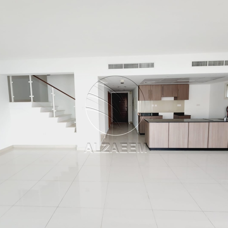 L-Shaped Landscaped Garden | 3BR + Maid