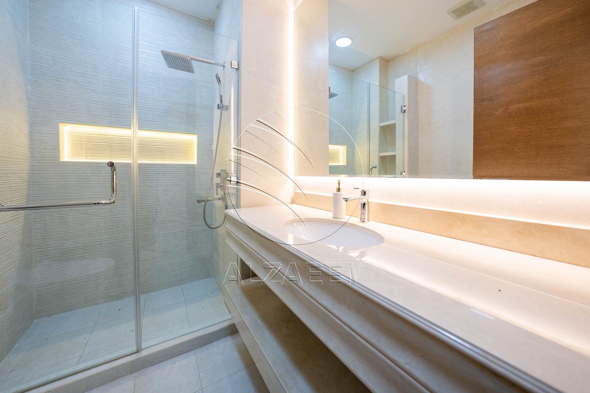Single Row | Upgraded 5BR Villa | Pool and Garden