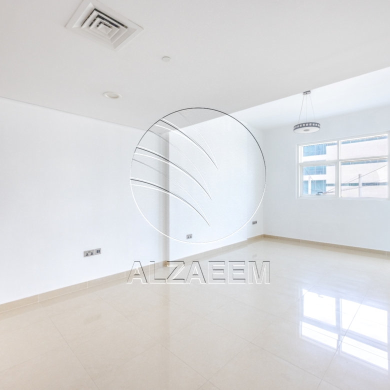 Move-in Ready | Underground Parking | FREE Chiller