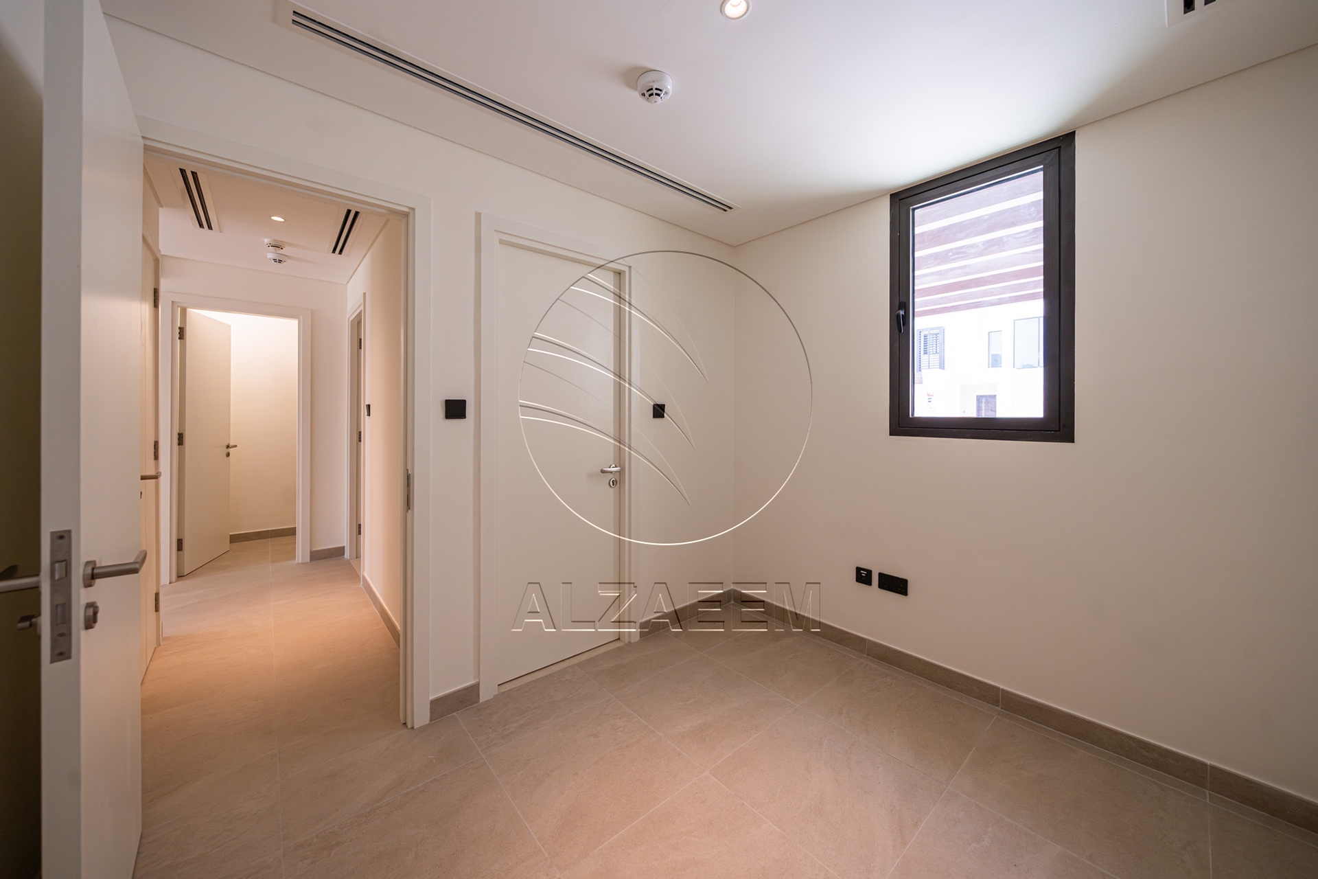 √EXCLUSIVE! | Spacious Plot! Prime Location√
