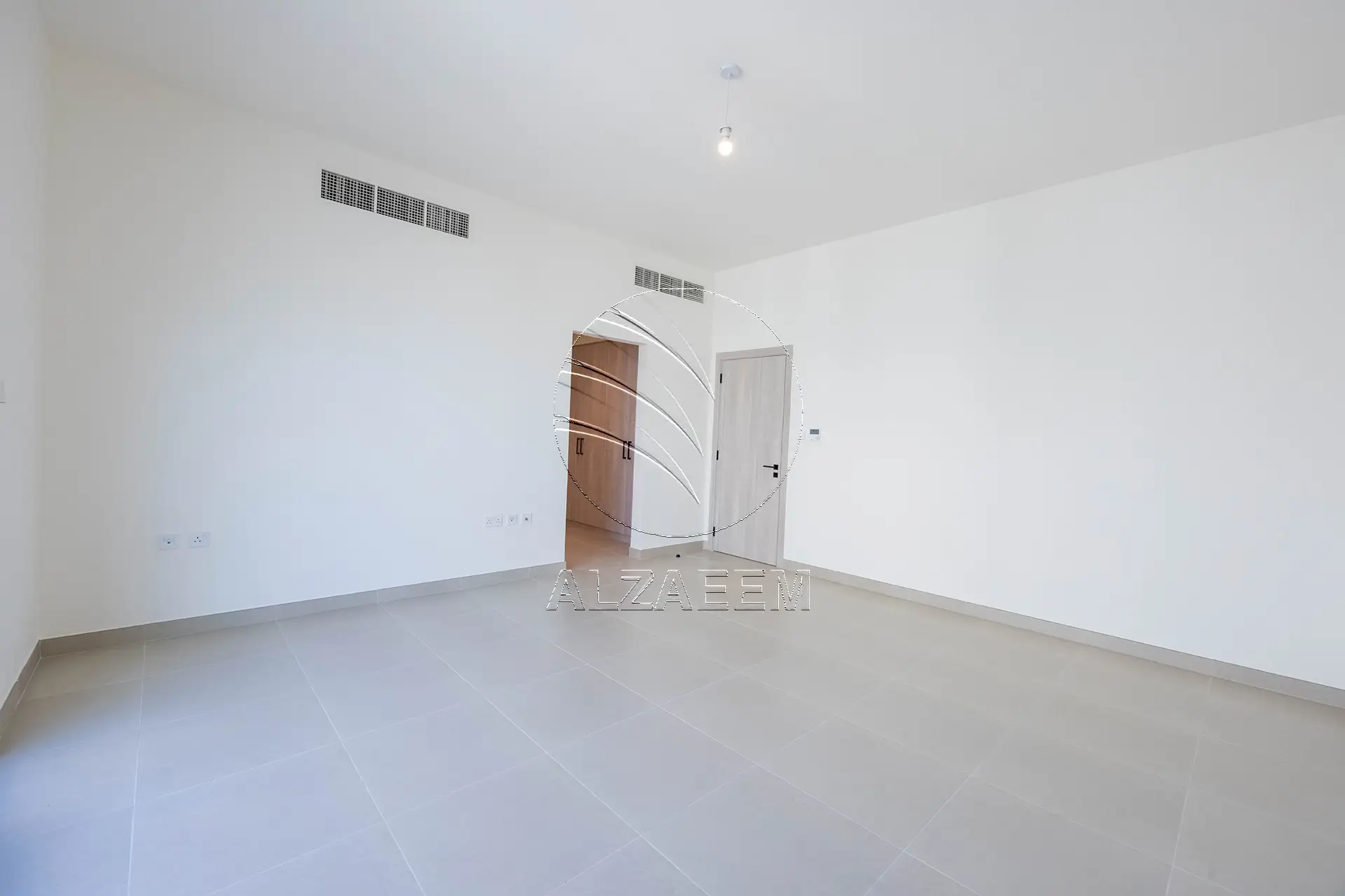√ HOT! LANDSCAPED ! Prime Location | BIG PLOT √