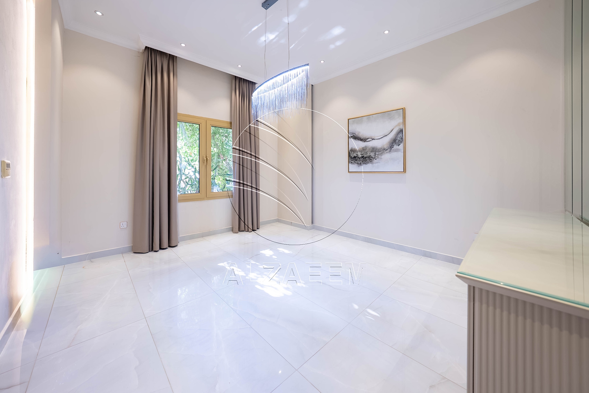 Single Row | Upgraded 5BR Villa | Pool and Garden
