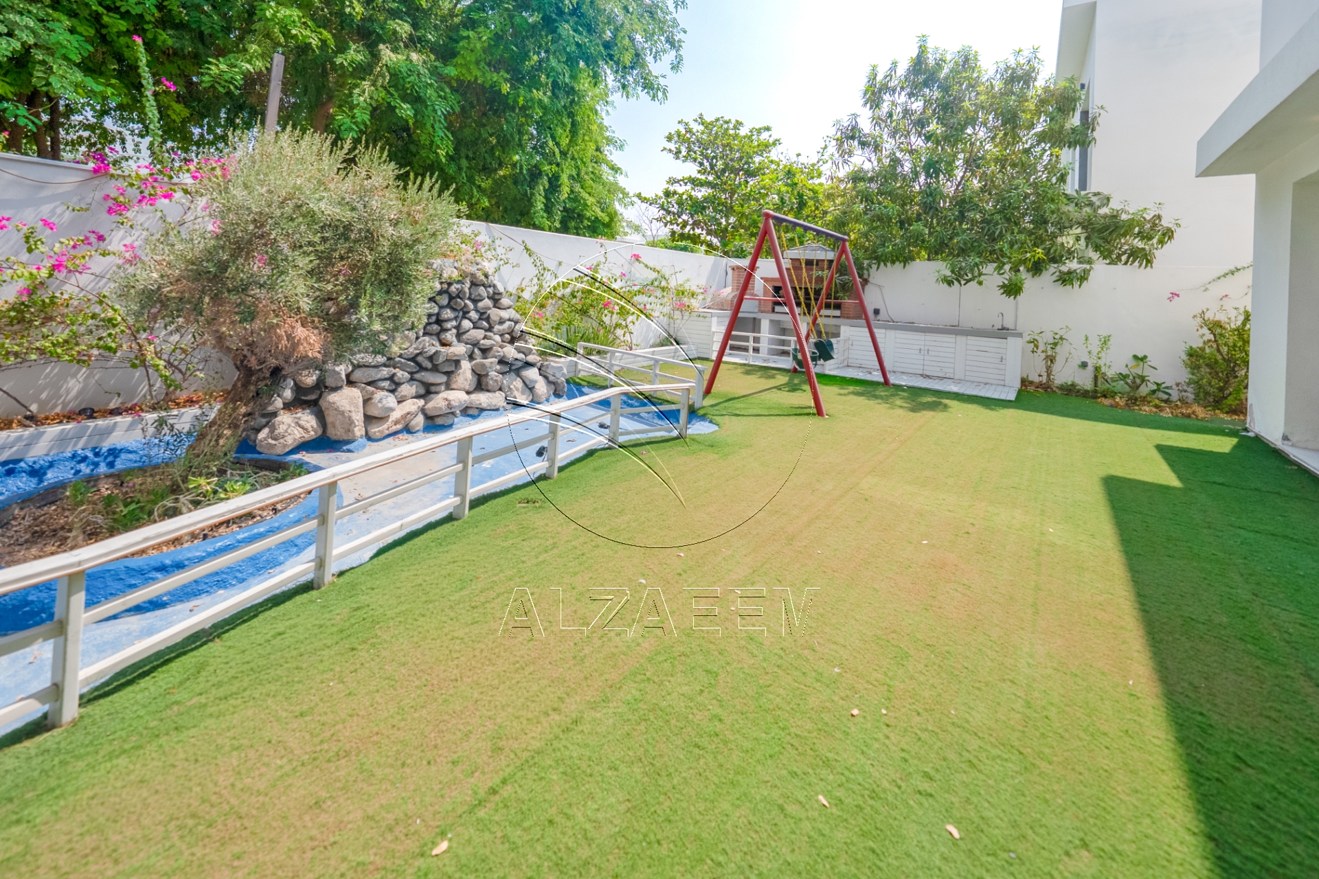 √ Stand Alone 4SB Villa 2nd Row from Golf Course √