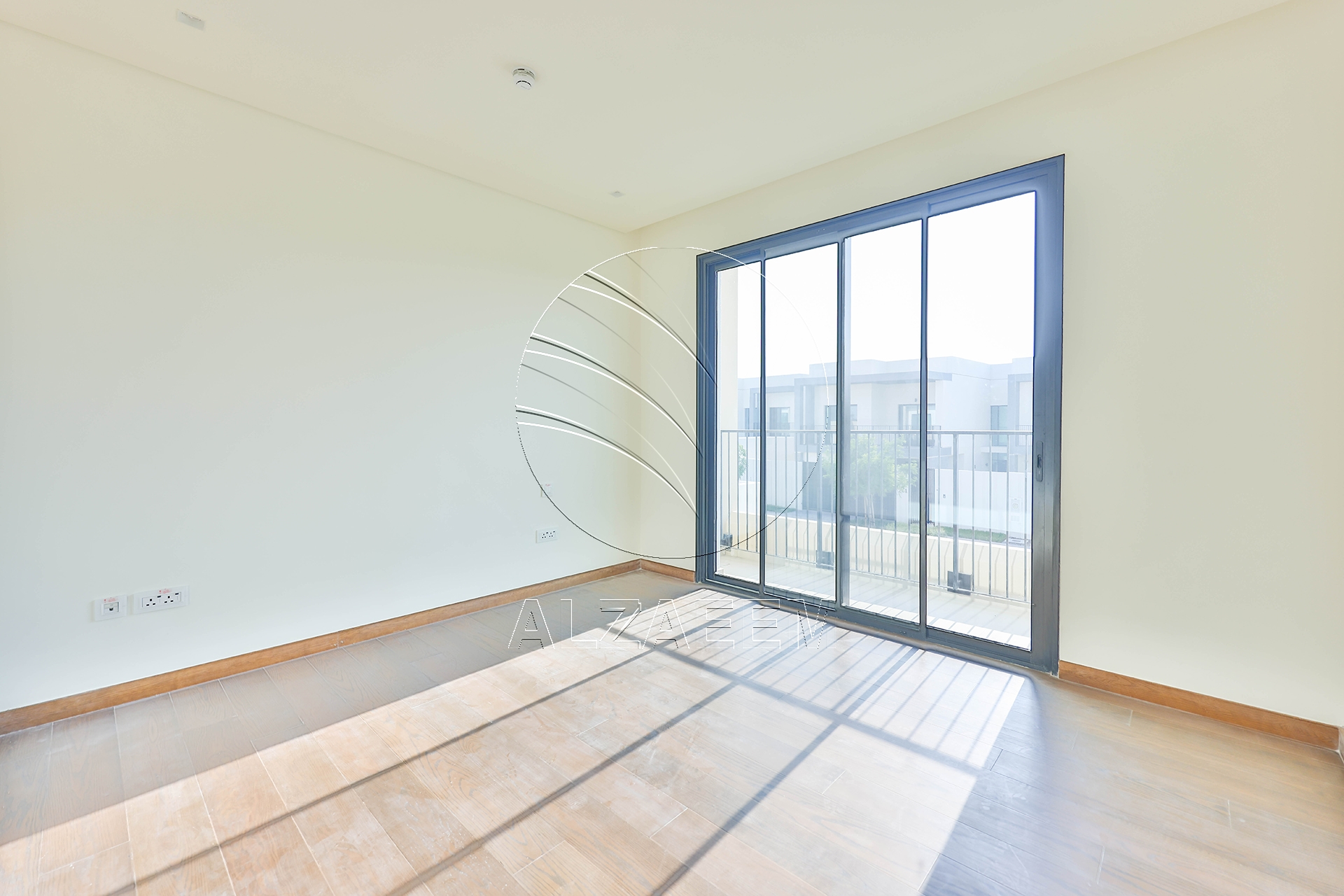 √ Single Row Villa | Golf Course View | VACANT √