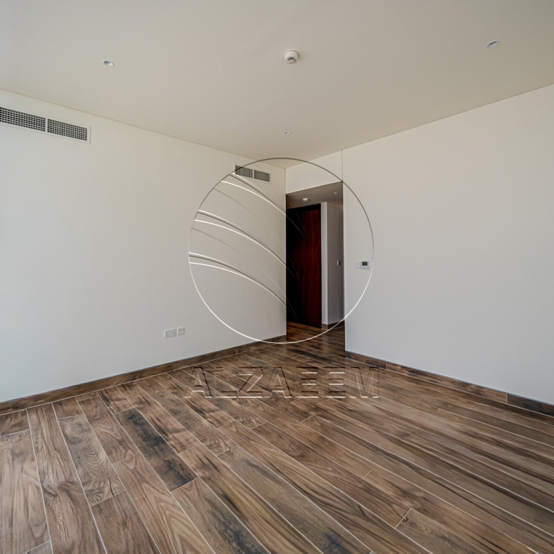 √Corner | Single Row | Big Plot Size | 5BR SELECT√
