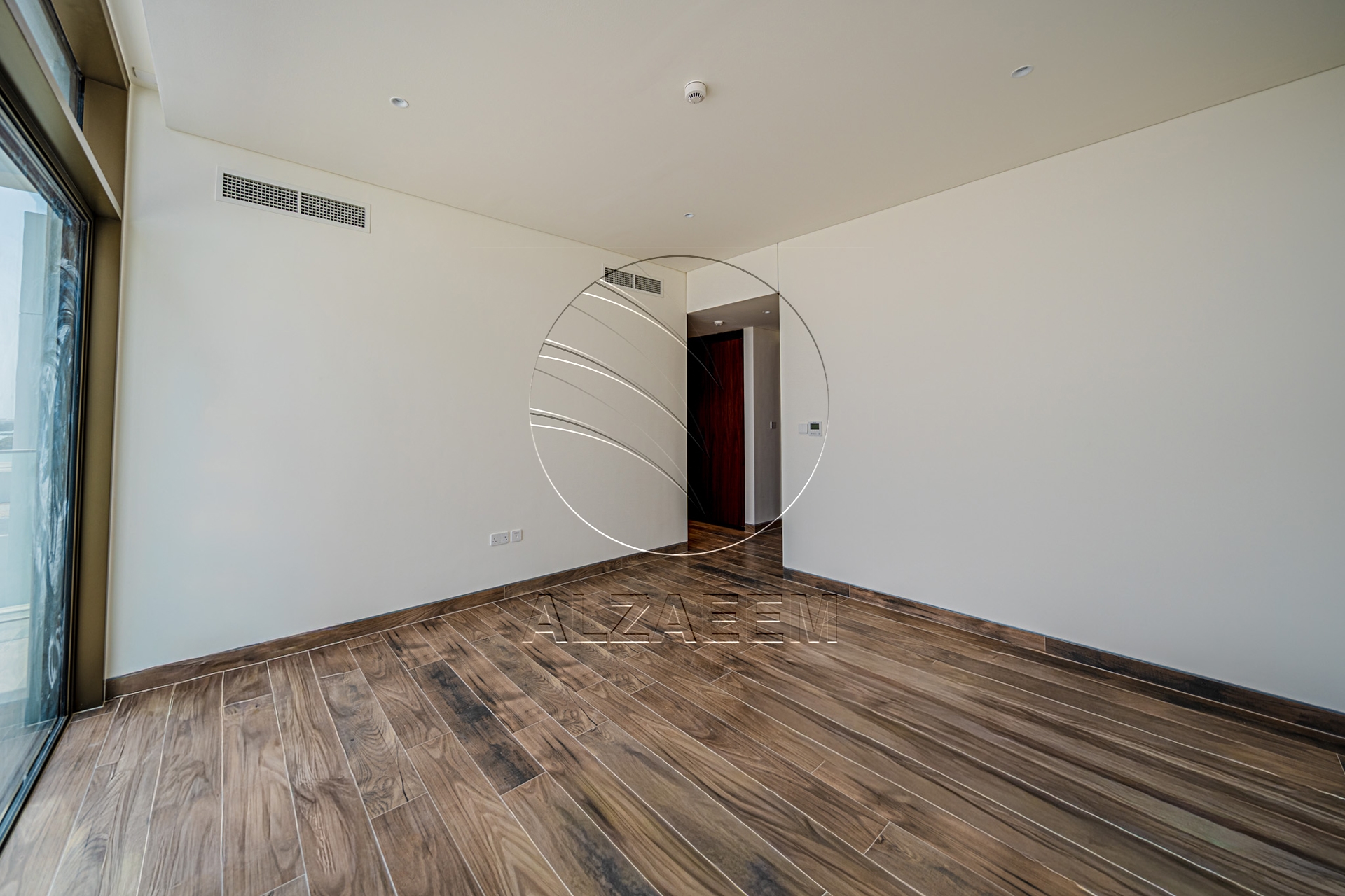 √Corner | Single Row | Big Plot Size | 5BR SELECT√