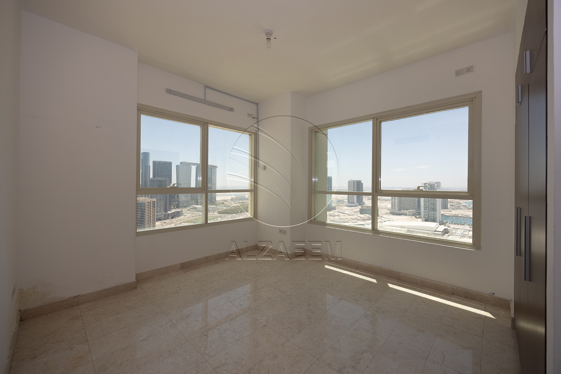 Partial Sea View | Ready to Move | 3BR+Balcony