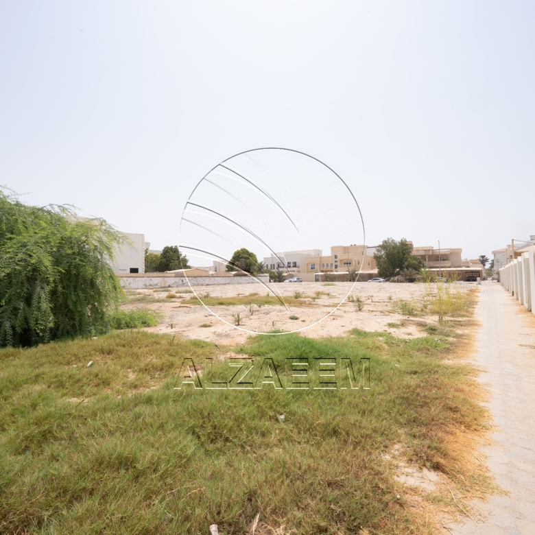 √Residential Plot | 30,000 SQFT | Prime Location√