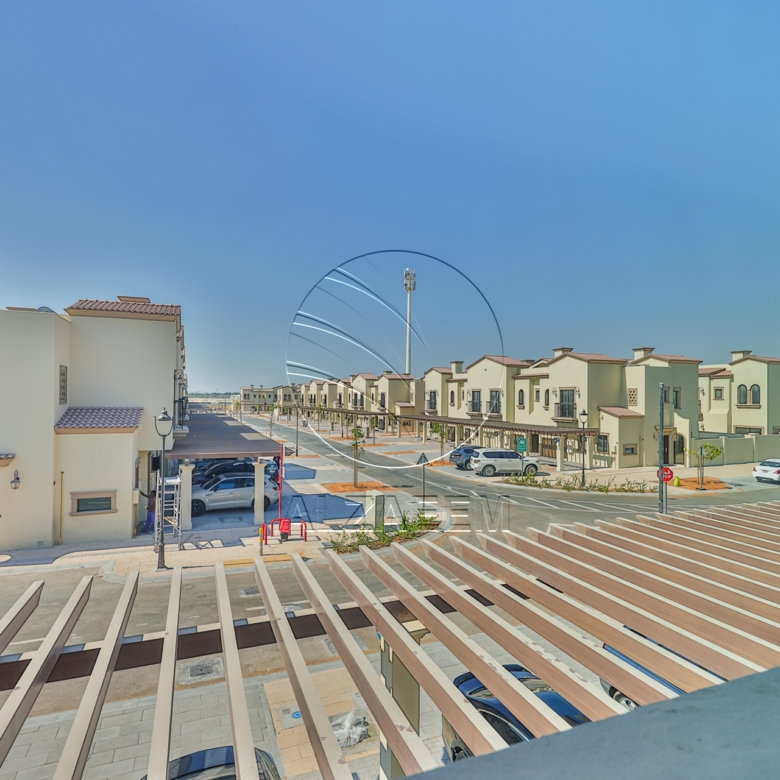 √Brand New | Semi Corner Single Row | 2BR + M√