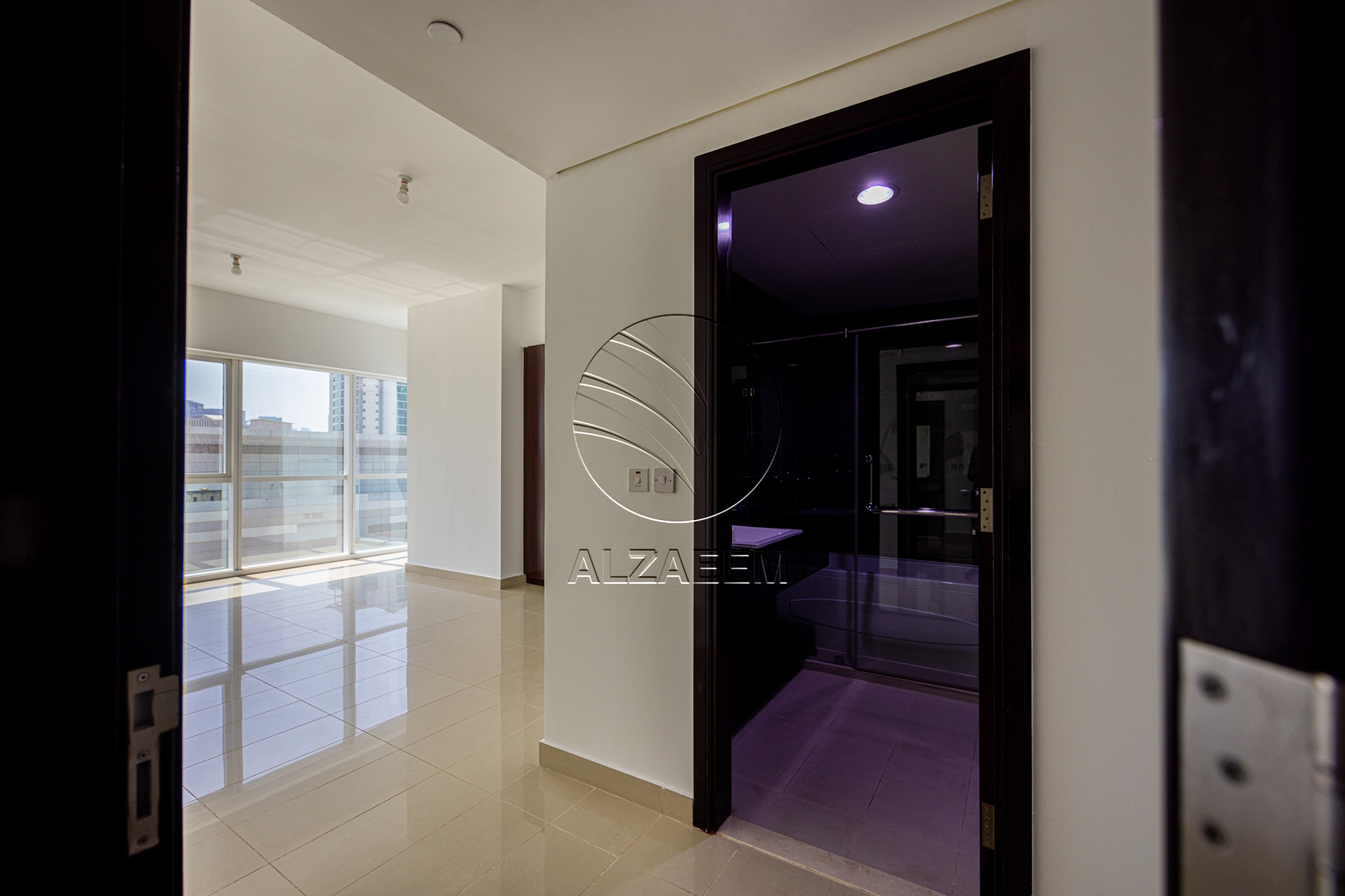 VACANT and Spacious Unit with Marina Views
