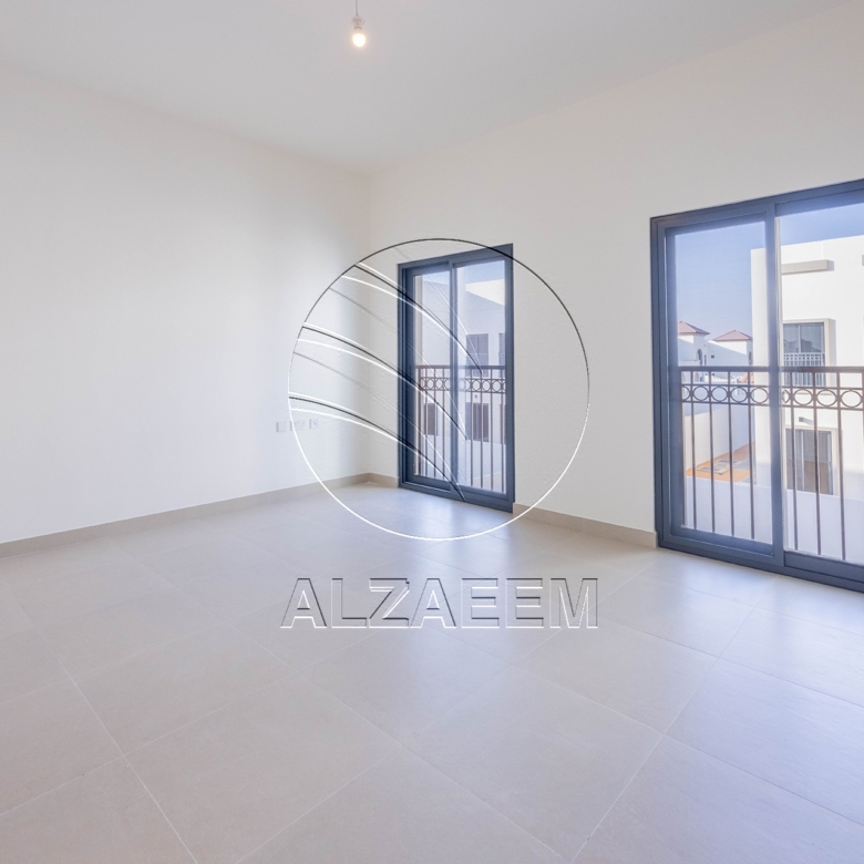 Single Row Corner | First Tenant | Brand New Villa