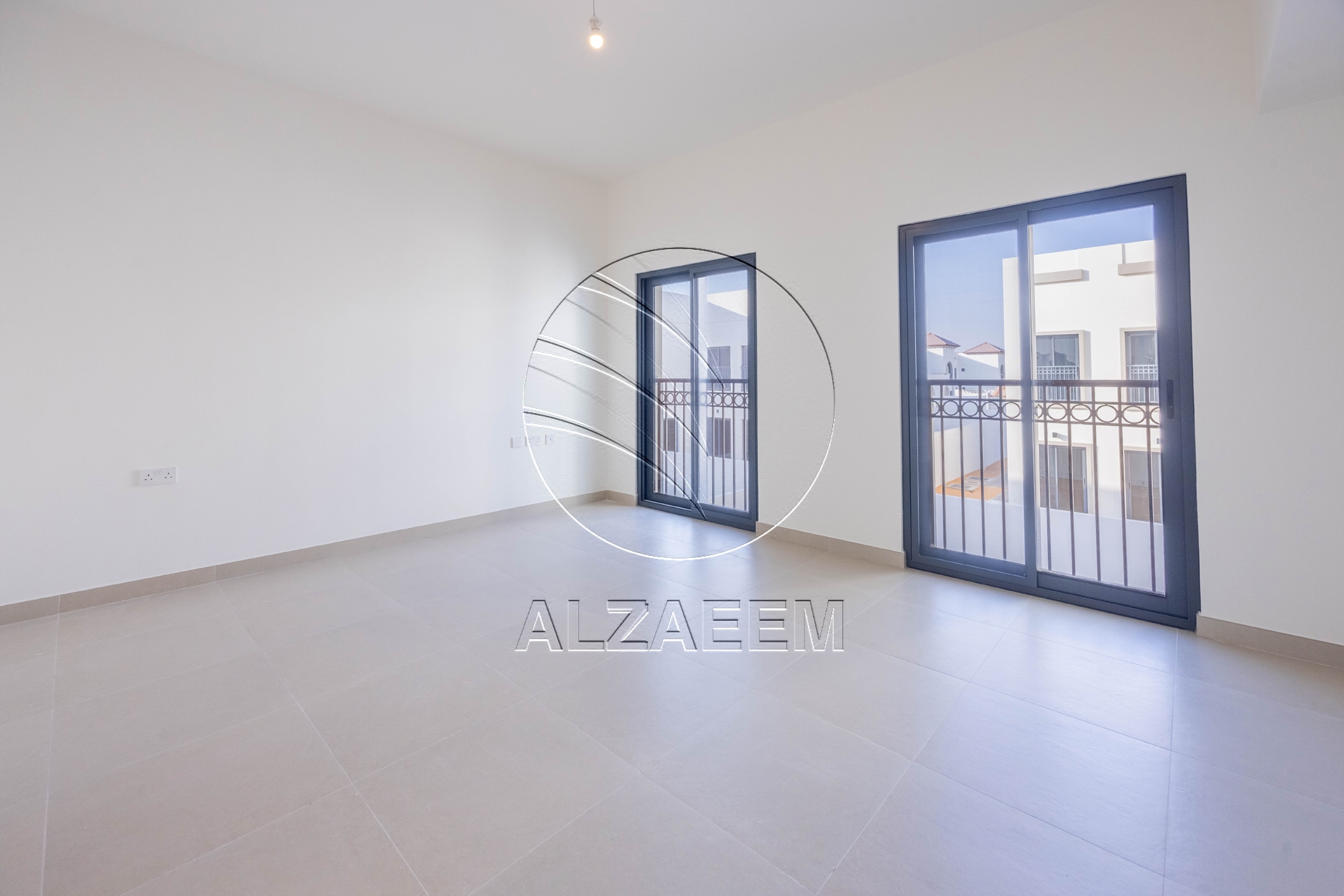 Single Row Corner | First Tenant | Brand New Villa