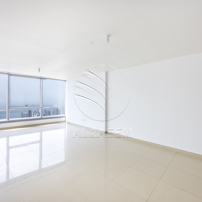 VACANT! | Higher Level | Panoramic Sea View