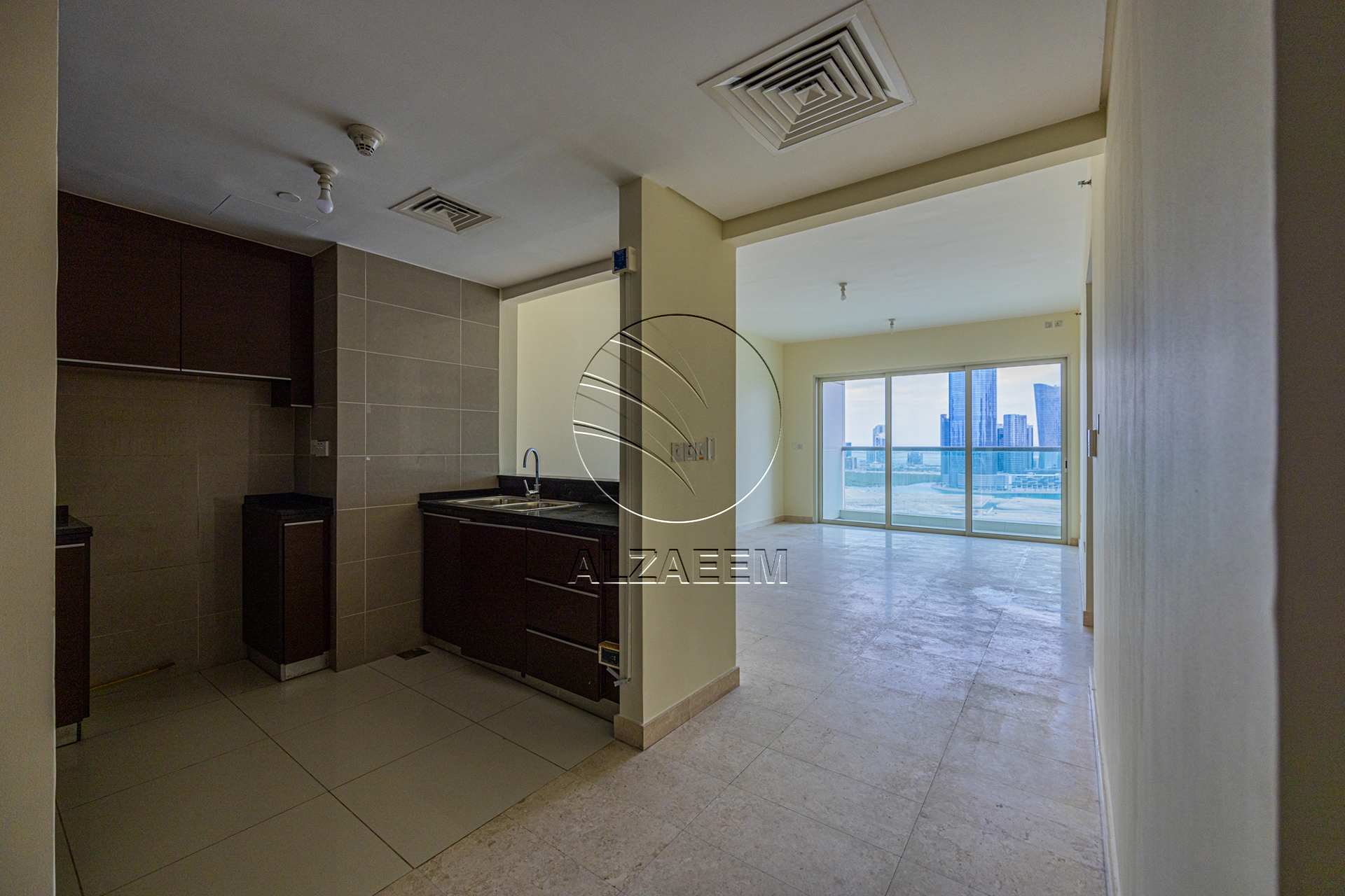 Hot Deal! VACANT| Mid Level | City Views