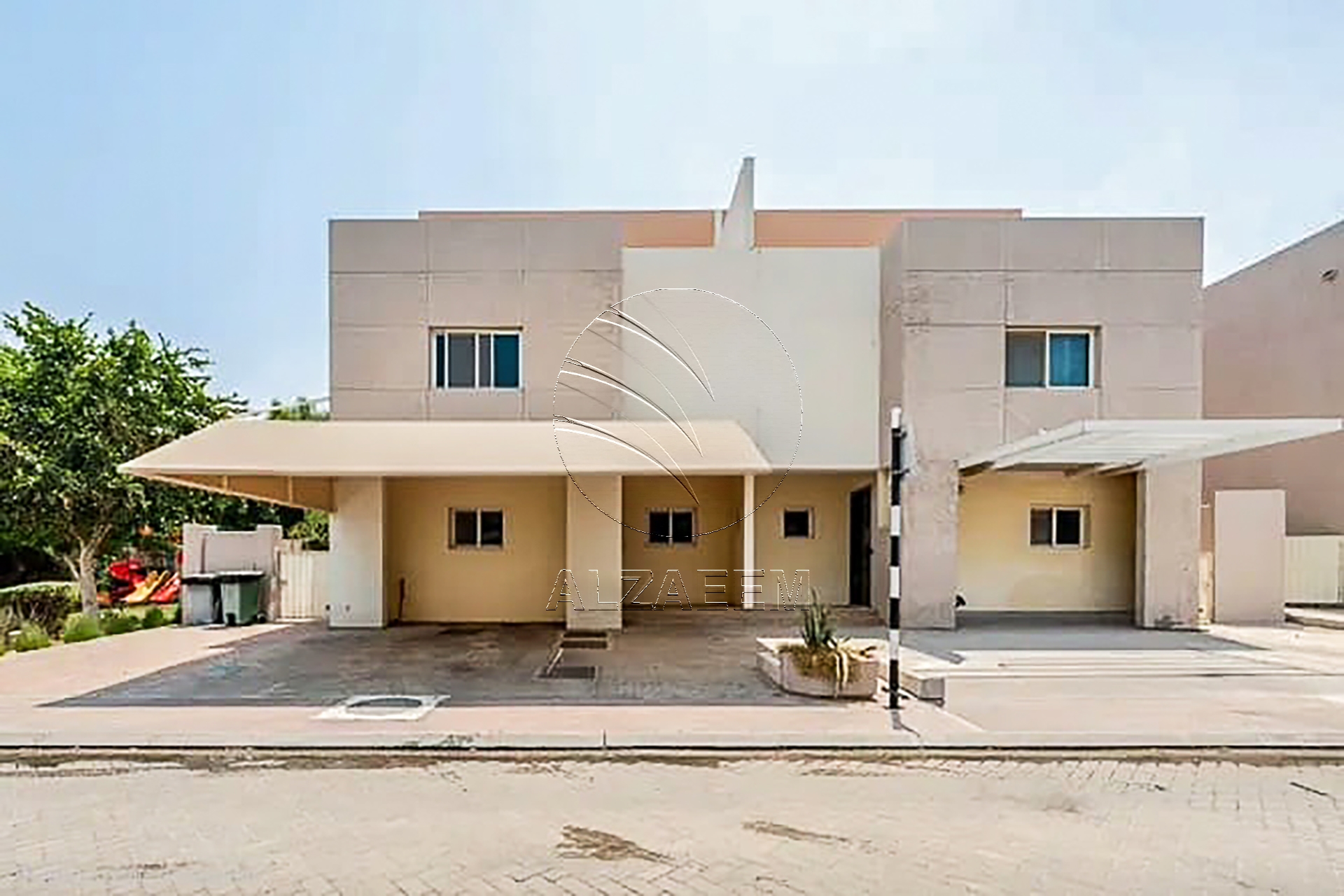 √ Single Row Corner | Private Pool | For End Use √