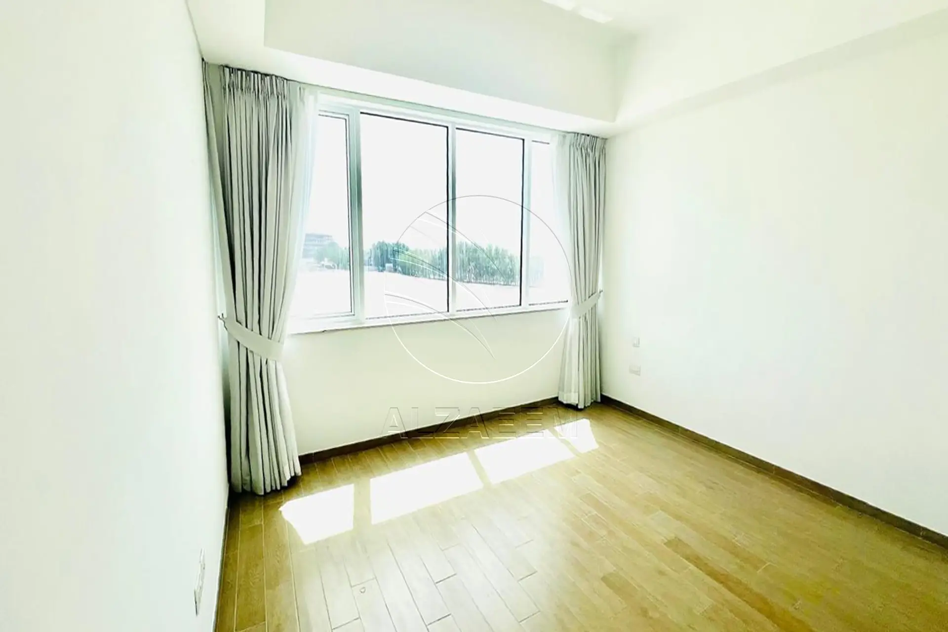 PRICE DROPPED! 2+Maid! Vacant | Open Views