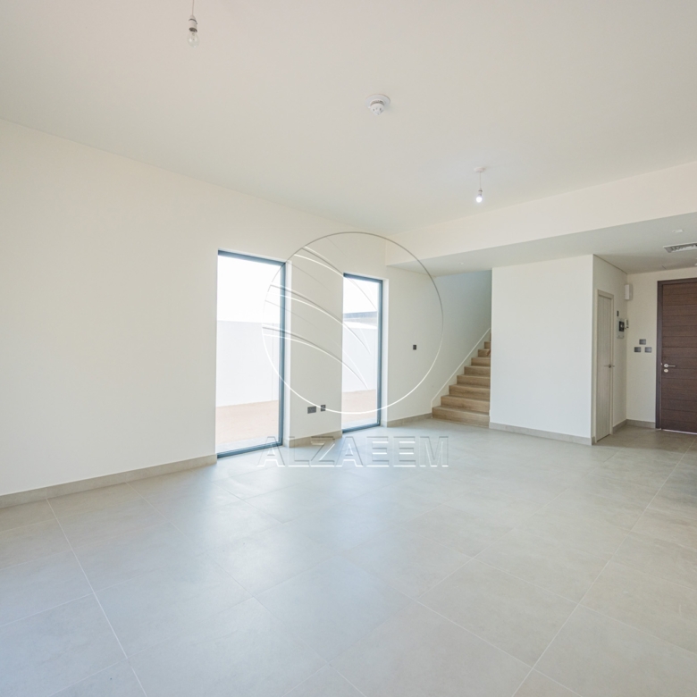√ Single Row-Corner-End Unit | Big Plot √