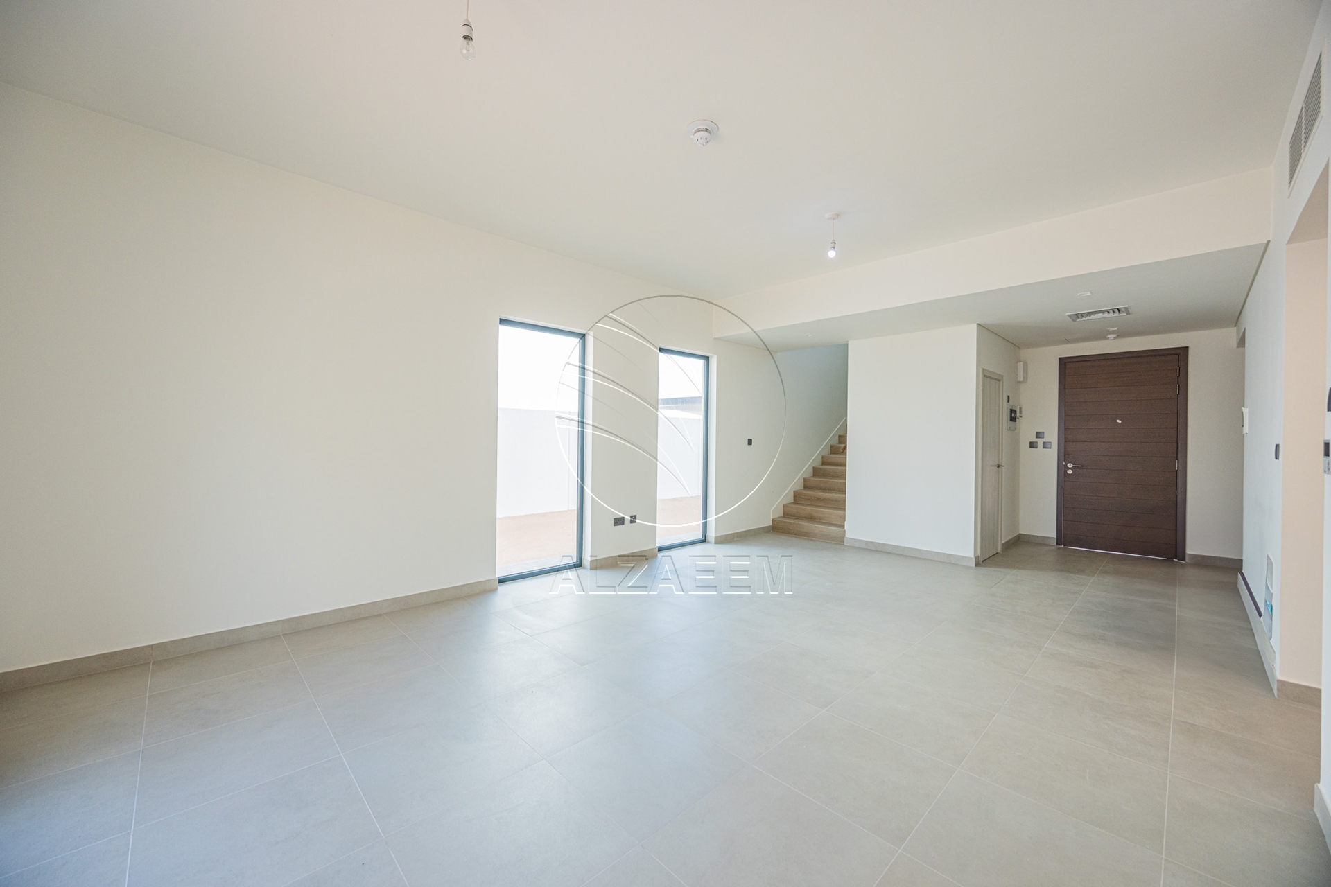 √ Single Row-Corner-End Unit | Big Plot √