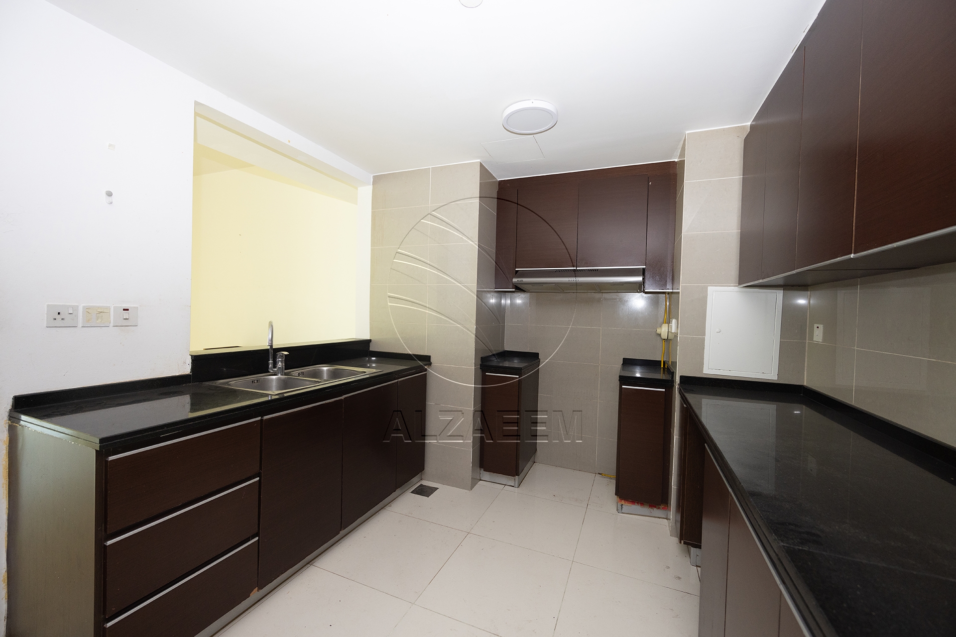 Partial Sea View | Ready to Move | 3BR+Balcony