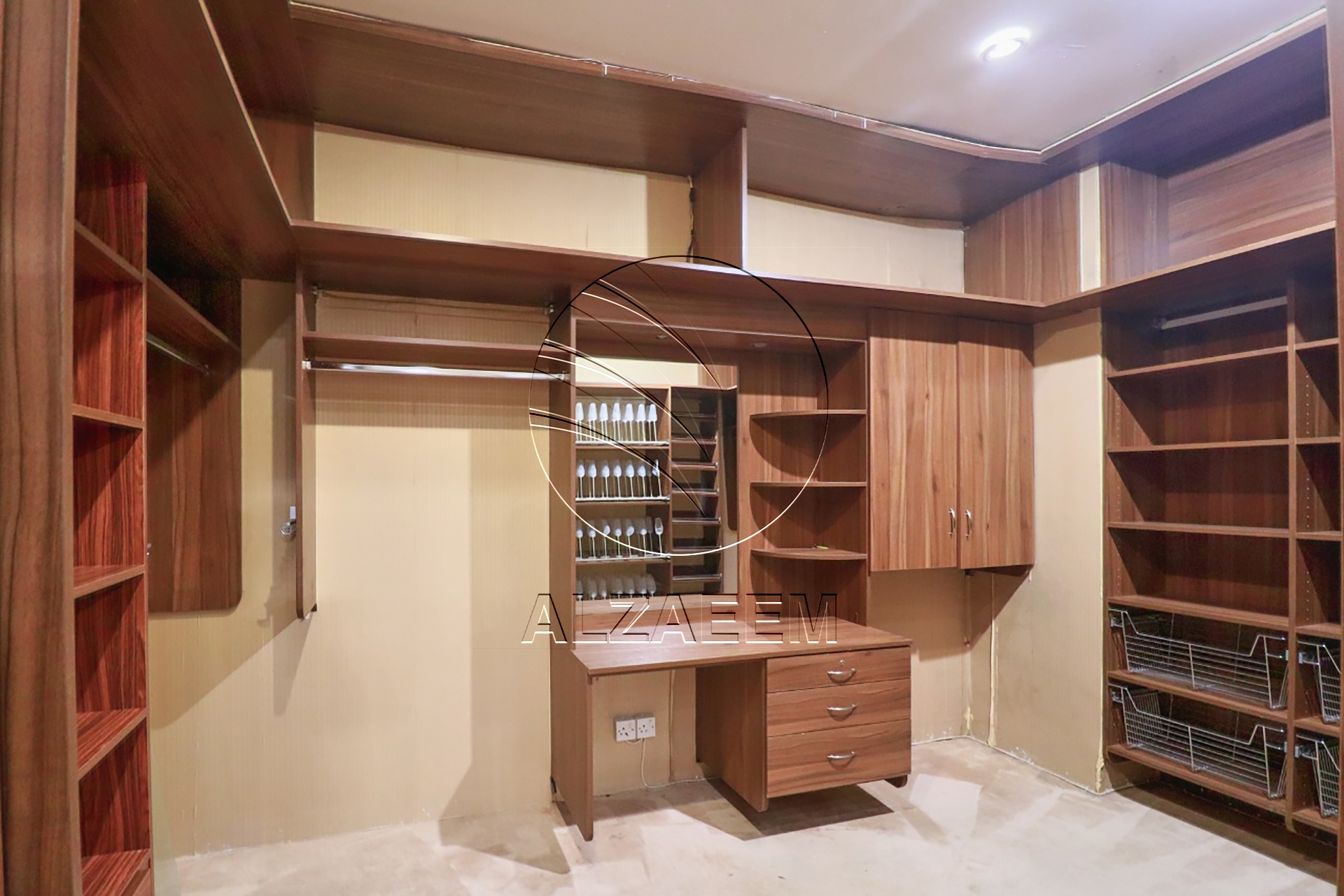 √Corner Villa | 7 Master | Majlis | 2 Kitchen√