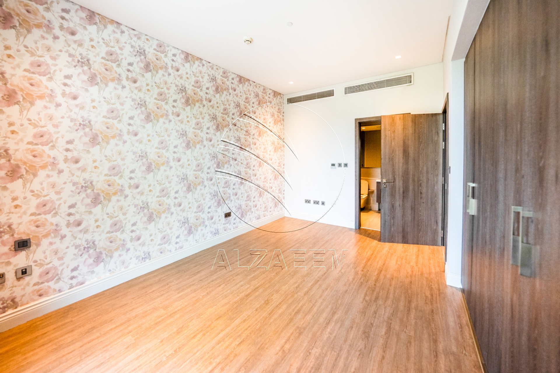 √ Stand Alone 4SB Villa 2nd Row from Golf Course √