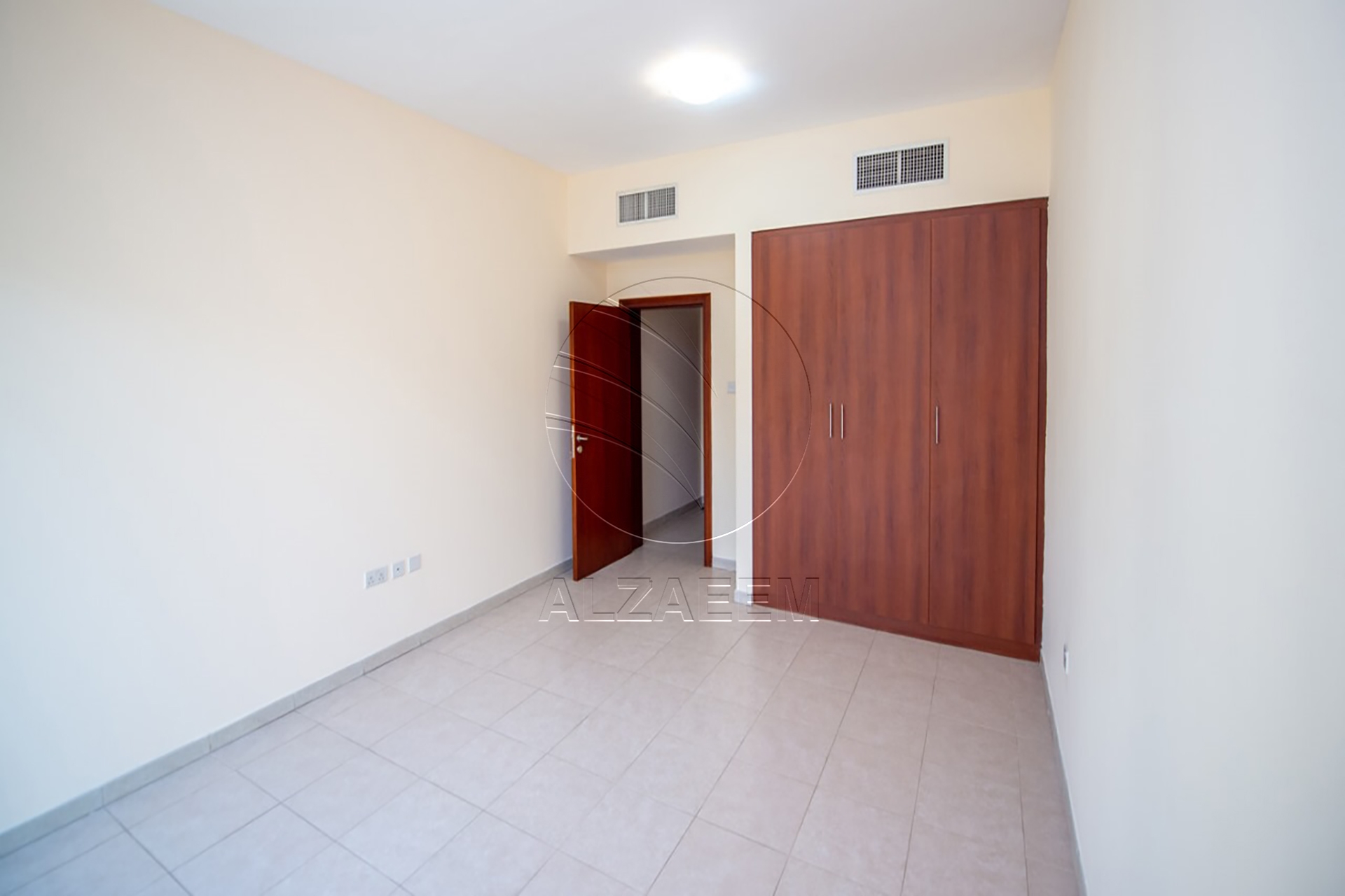 END UNIT | Perfect for End Use or Investment | HOT