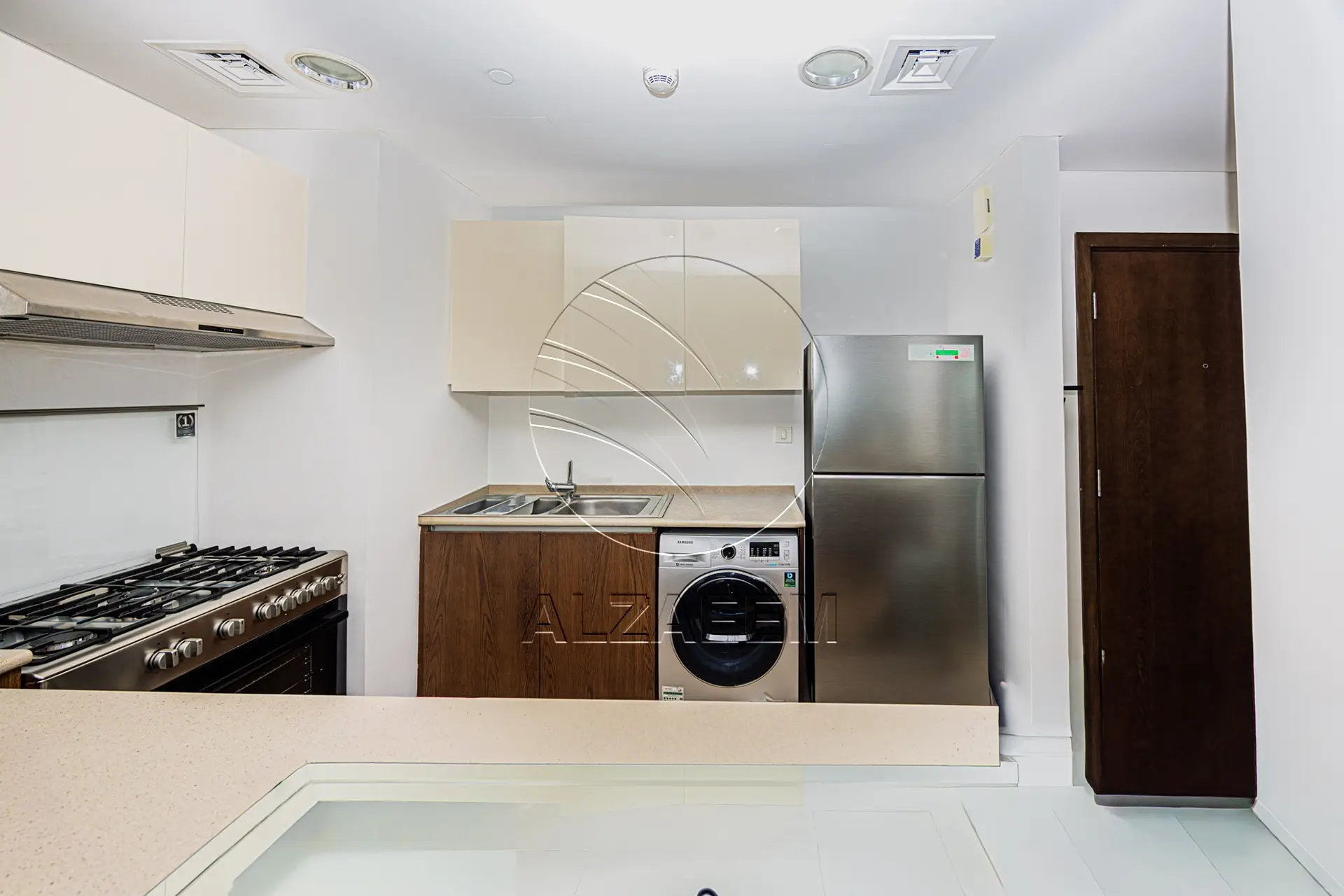 √Mid Level | Rented with refund| Fully furnished√