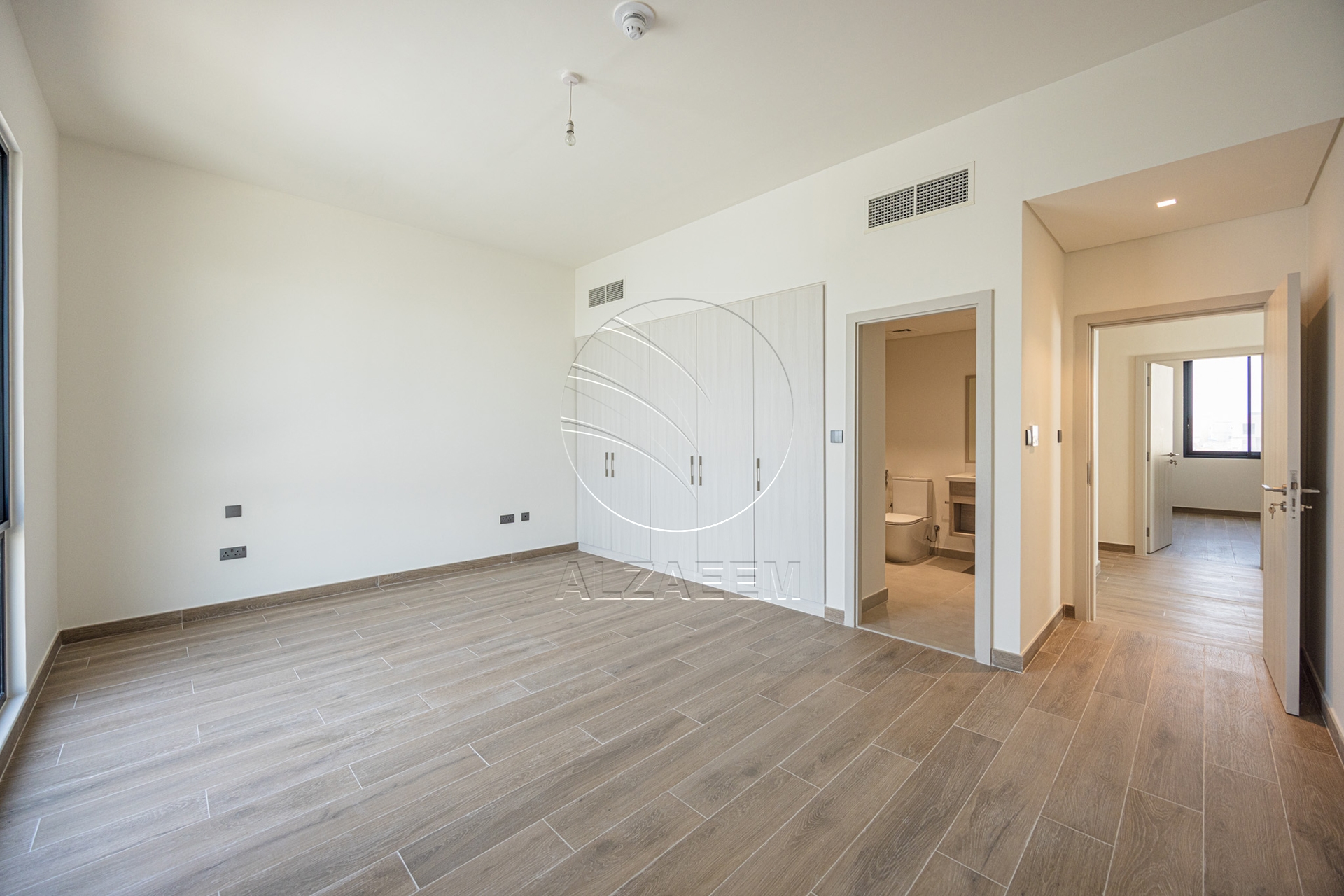 √ Single Row-Corner-End Unit | Big Plot √