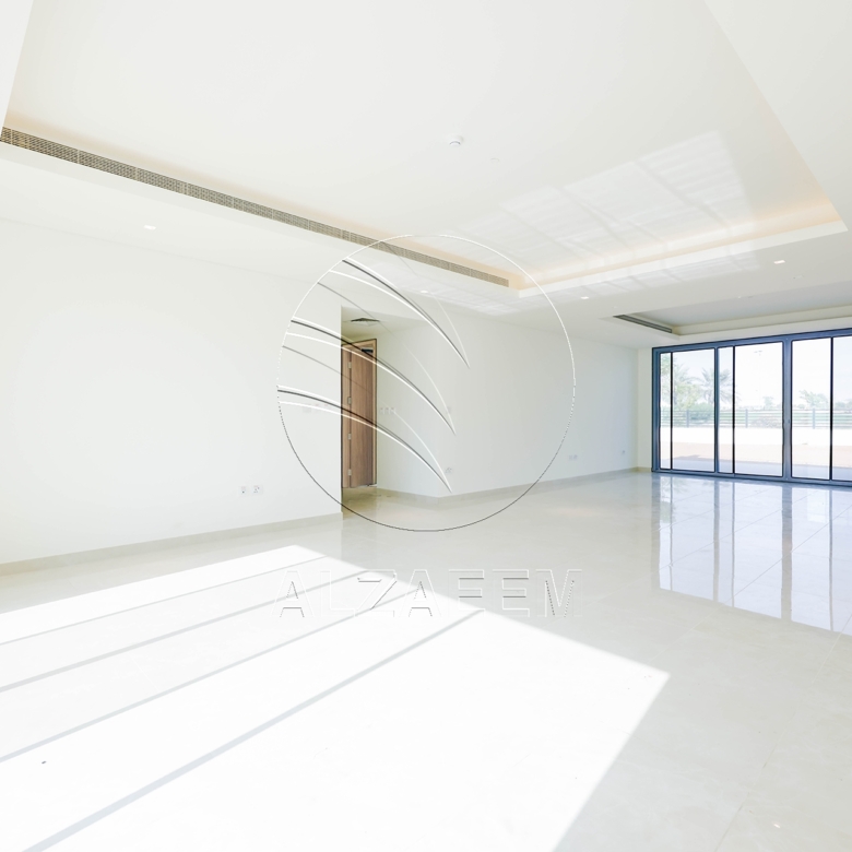√ Single Row Villa | Golf Course View | VACANT √