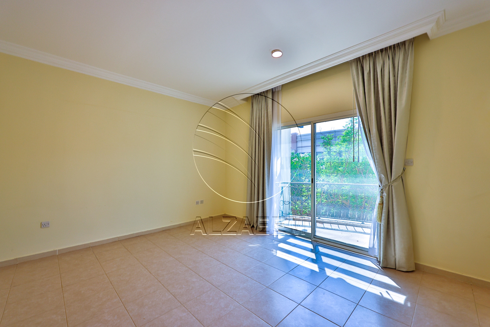 Hot and Vacant! Prime Location | Partial Sea View