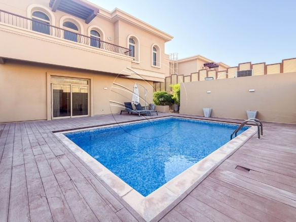 Single Row | Upgraded 5BR Villa | Pool and Garden