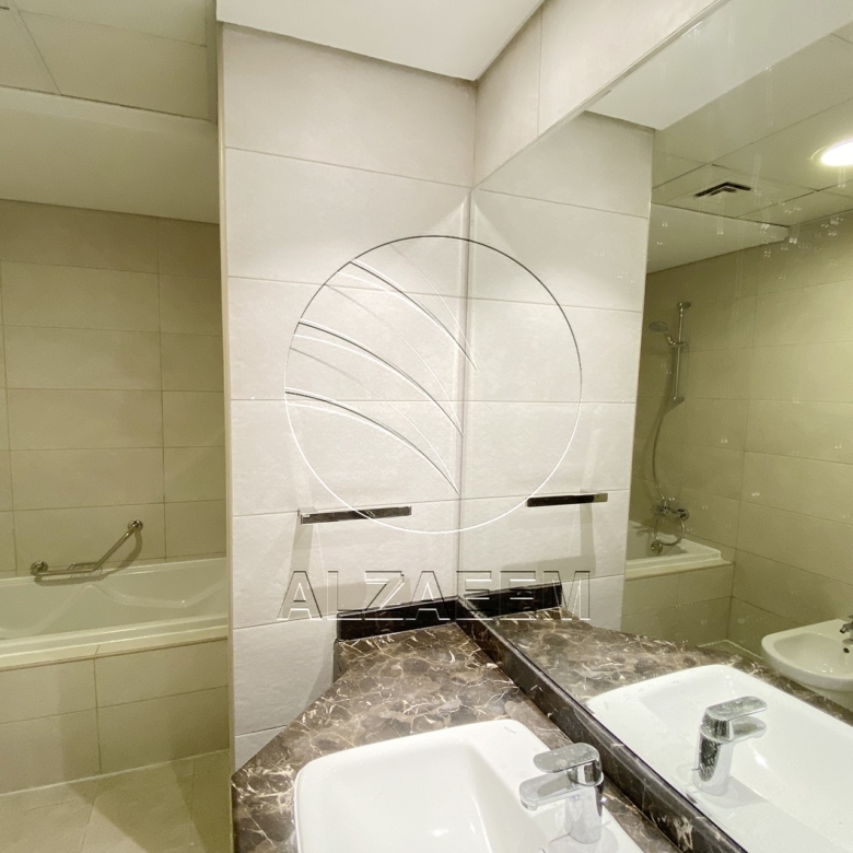Luxury Living | 2 payment – 3+Maid | Vacant
