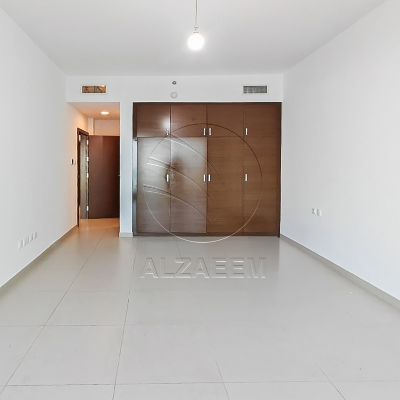 √ Rare Availability | Pool & Sea View | VACANT √