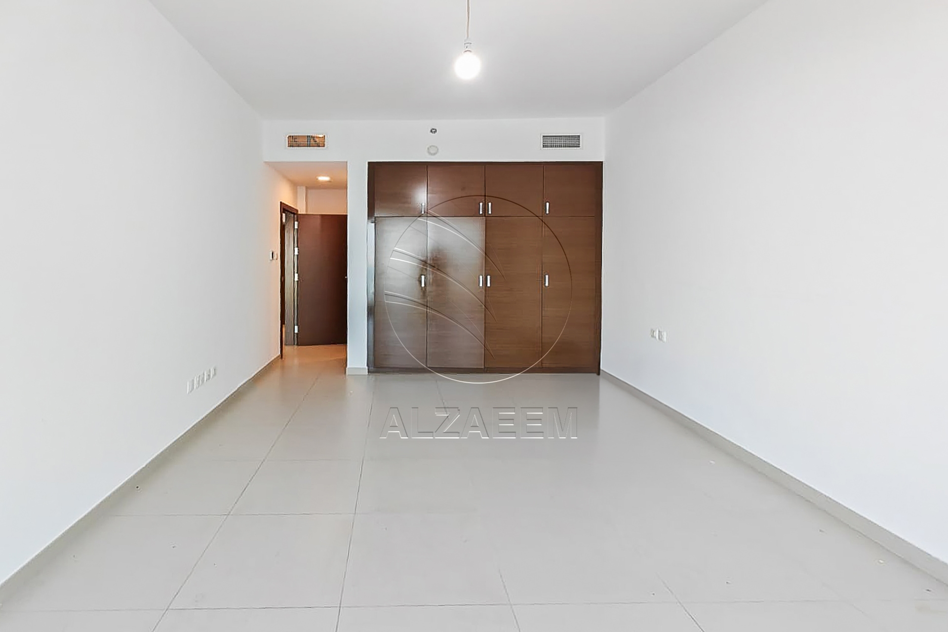√ Rare Availability | Pool & Sea View | VACANT √