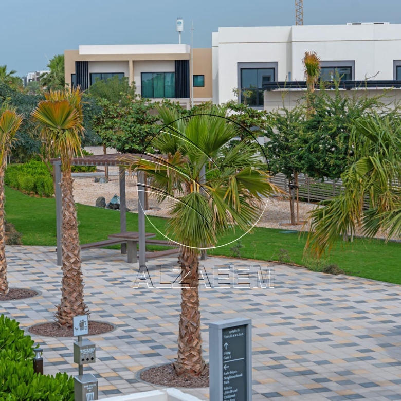 Single Row Corner | Facing Golf Course | Pool View