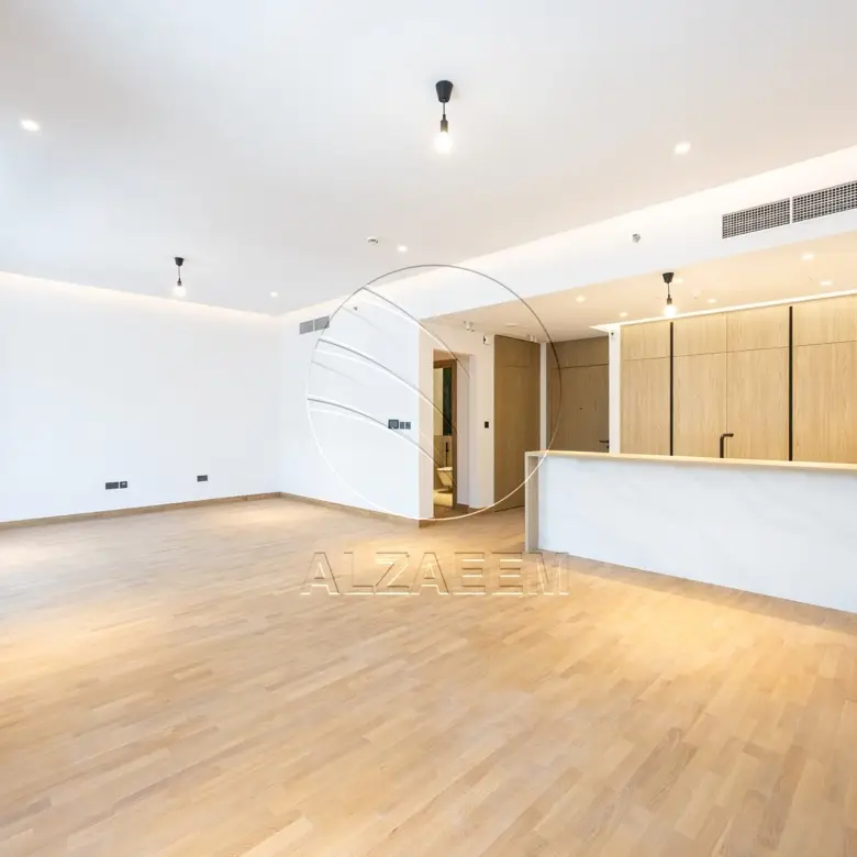 √Spacious Unit | Premium Location | Move-in Ready√